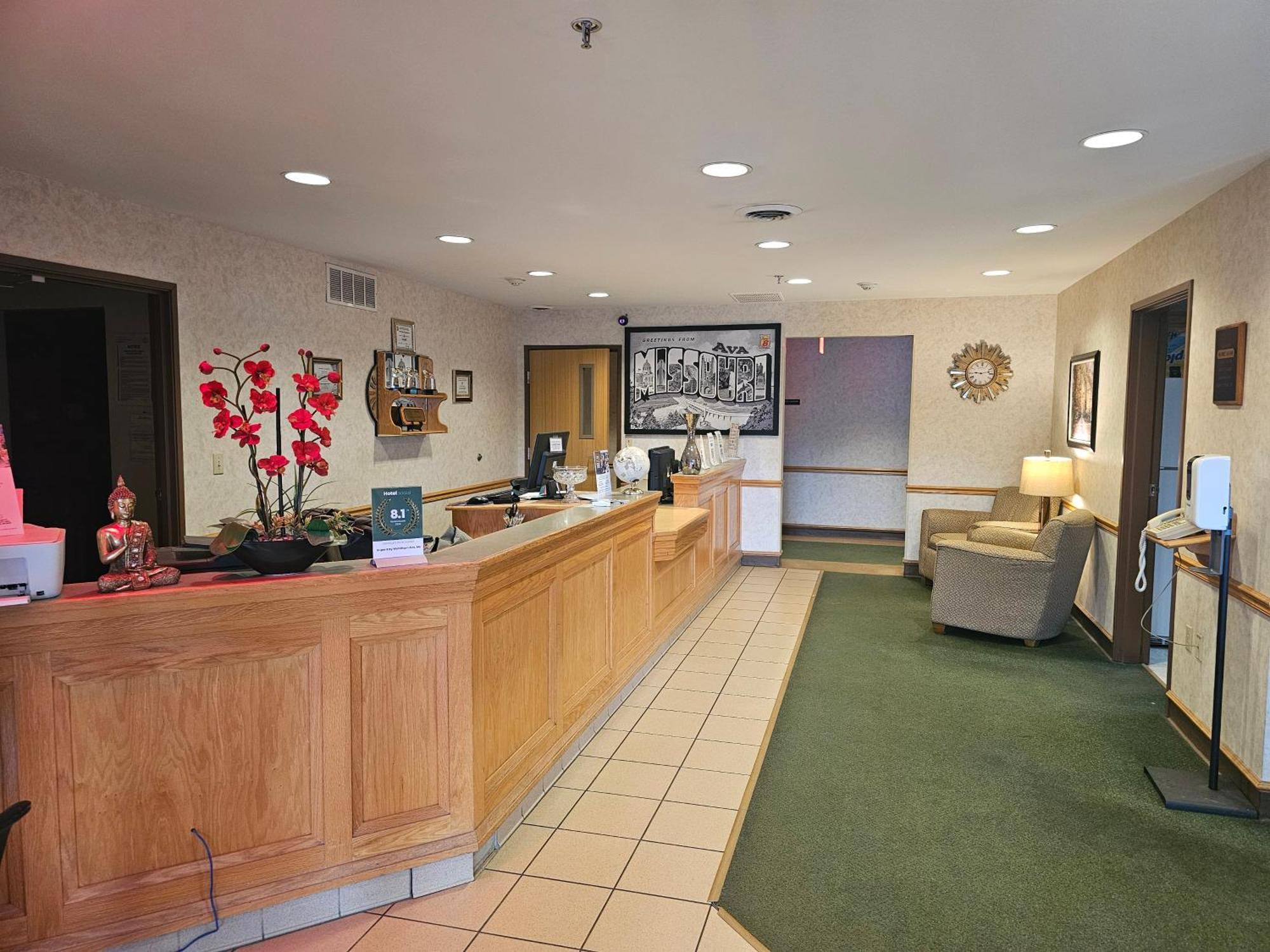 Super 8 By Wyndham Motel